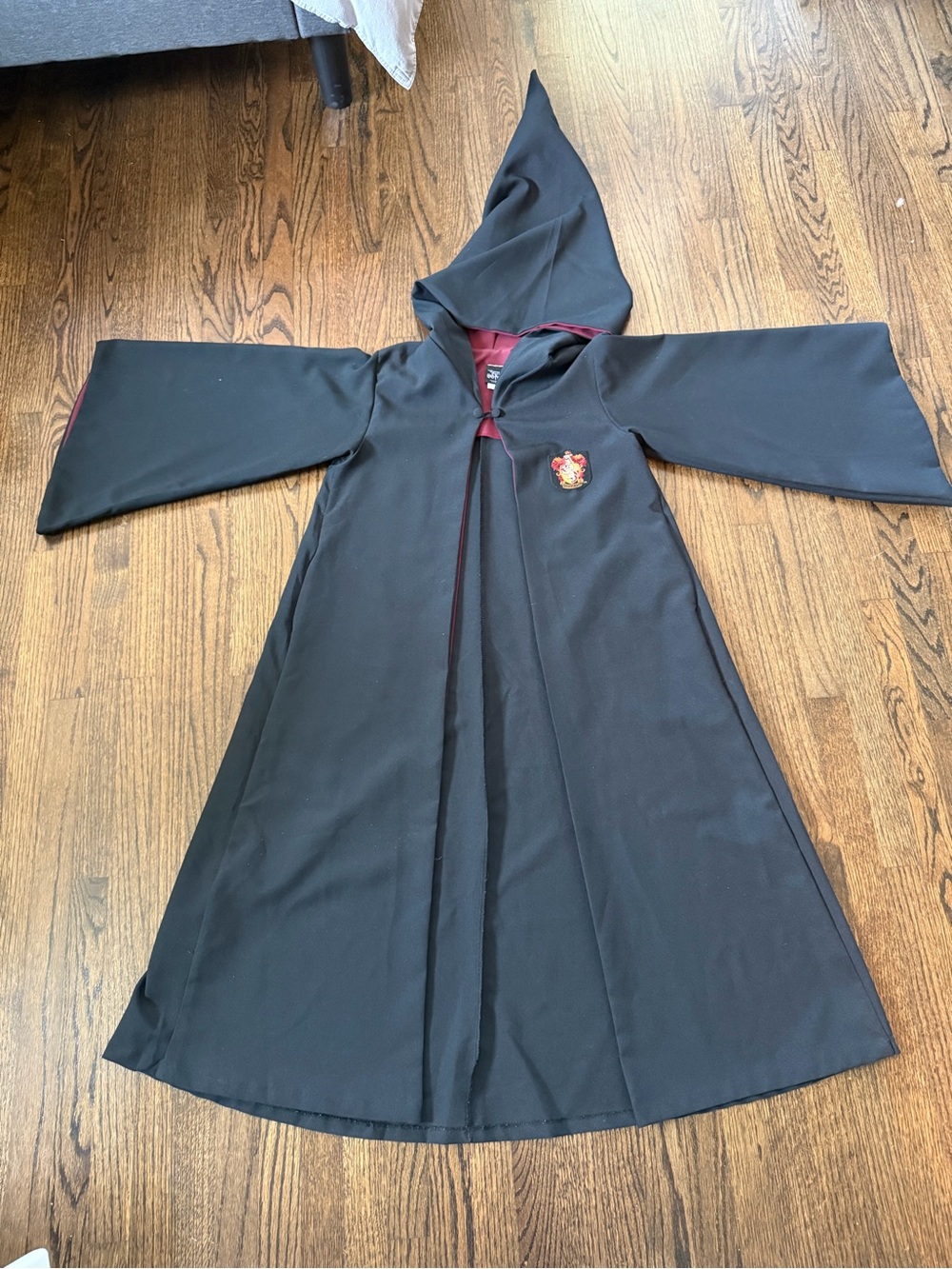 Warner Bros. Kids Hooded Gryffindor-style Robe in Black with Burgundy Trim